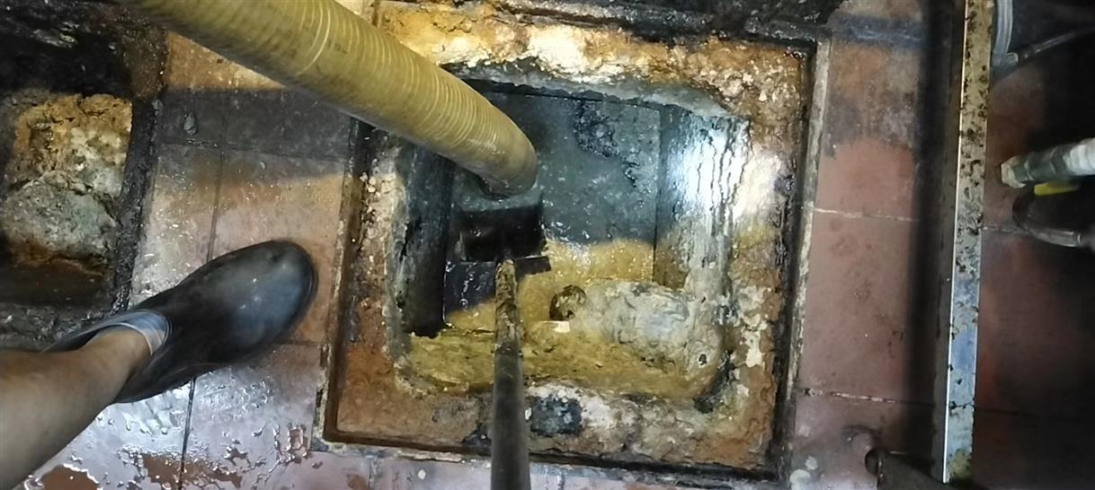 湄潭污水池清理一般都有毒气，怎么预防中毒呢？