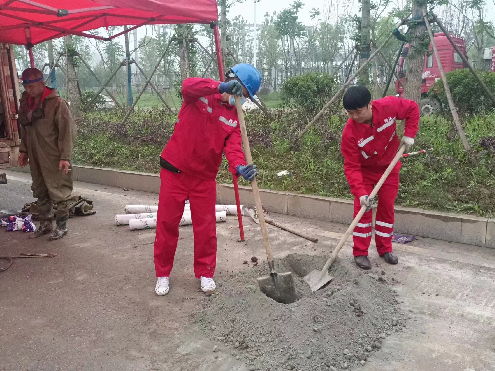 湄潭管道疏通哪家好】及时进行市政管道清淤